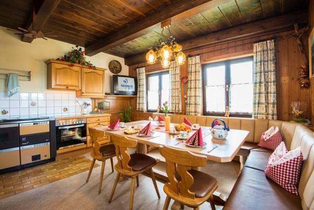 Bauernhaus Bichl 상트조한임퐁가우 외부 사진